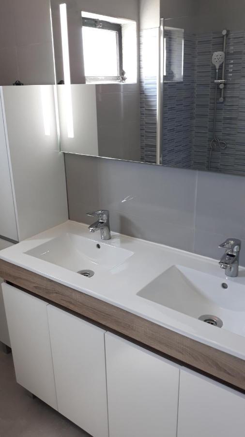 Carvoeiro Beach Apartment Luaran gambar