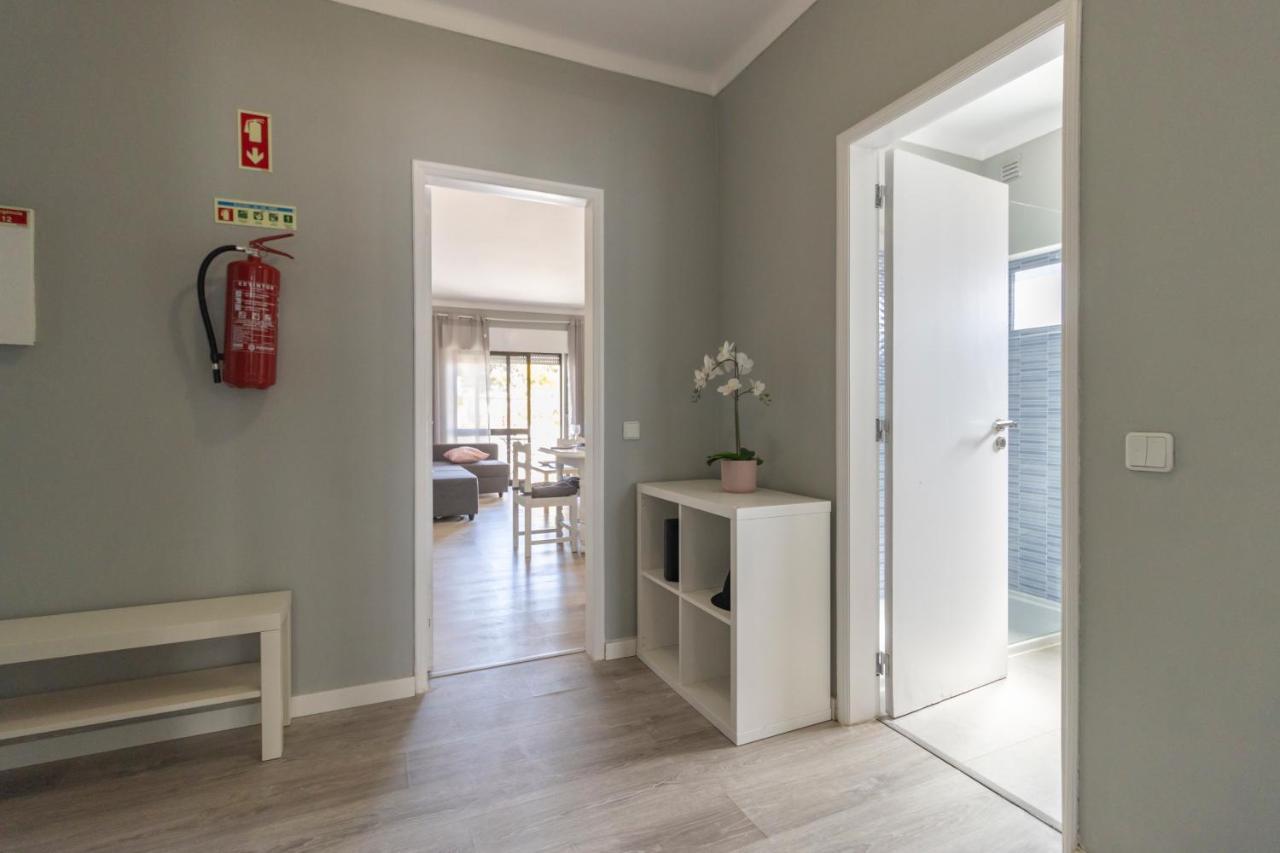 Carvoeiro Beach Apartment Luaran gambar