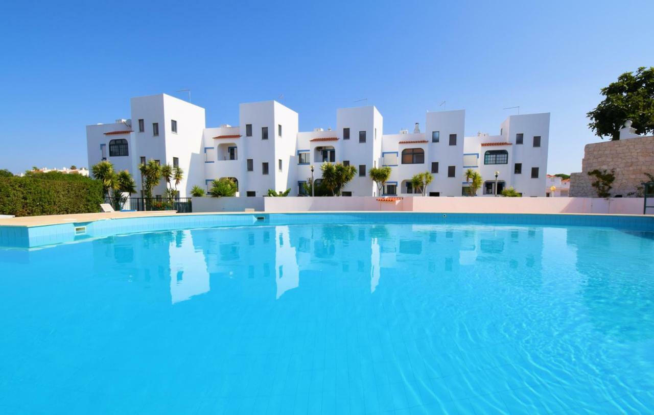 Carvoeiro Beach Apartment Luaran gambar